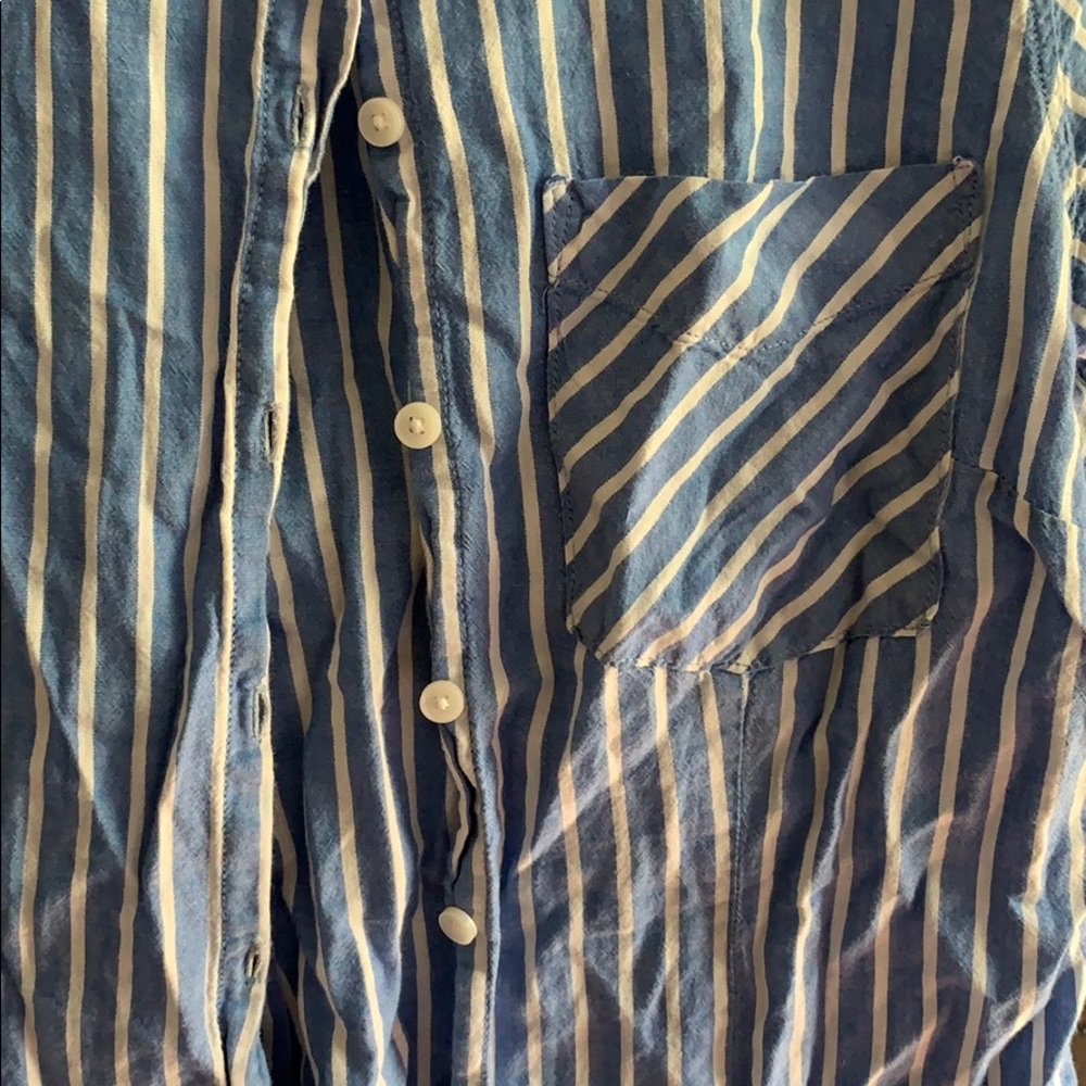 Button up, collared T - Picture 2 of 4
